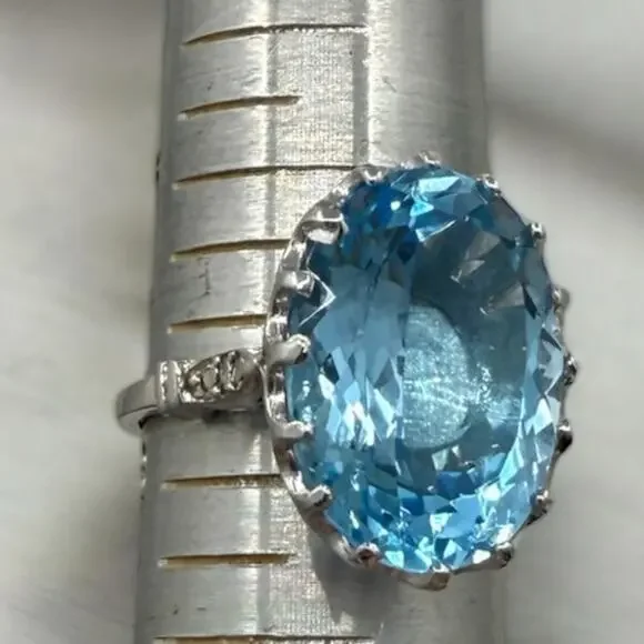 Genuine 16ct Blue Topaz Ring 925 Sterling Silver Rhodium Plated Size 7.75 - Picture 7 of 7